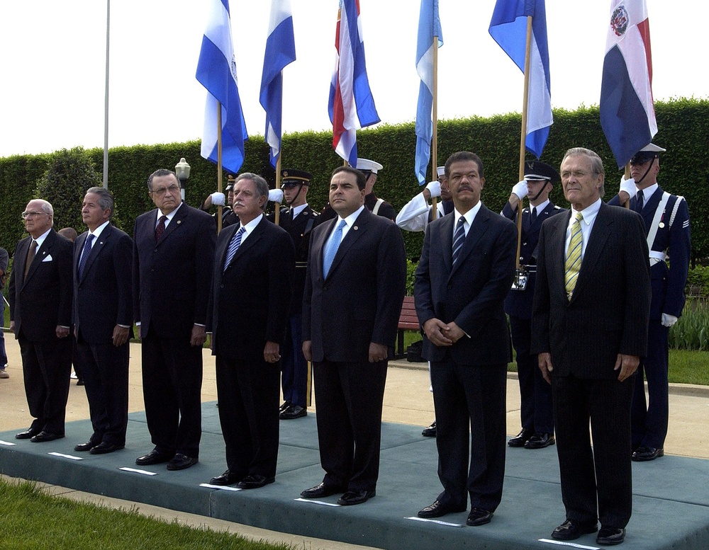 Rumsfeld Hosts Central American Leaders at Pentagon Ceremony
