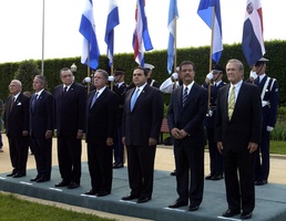Rumsfeld Hosts Central American Leaders at Pentagon Ceremony