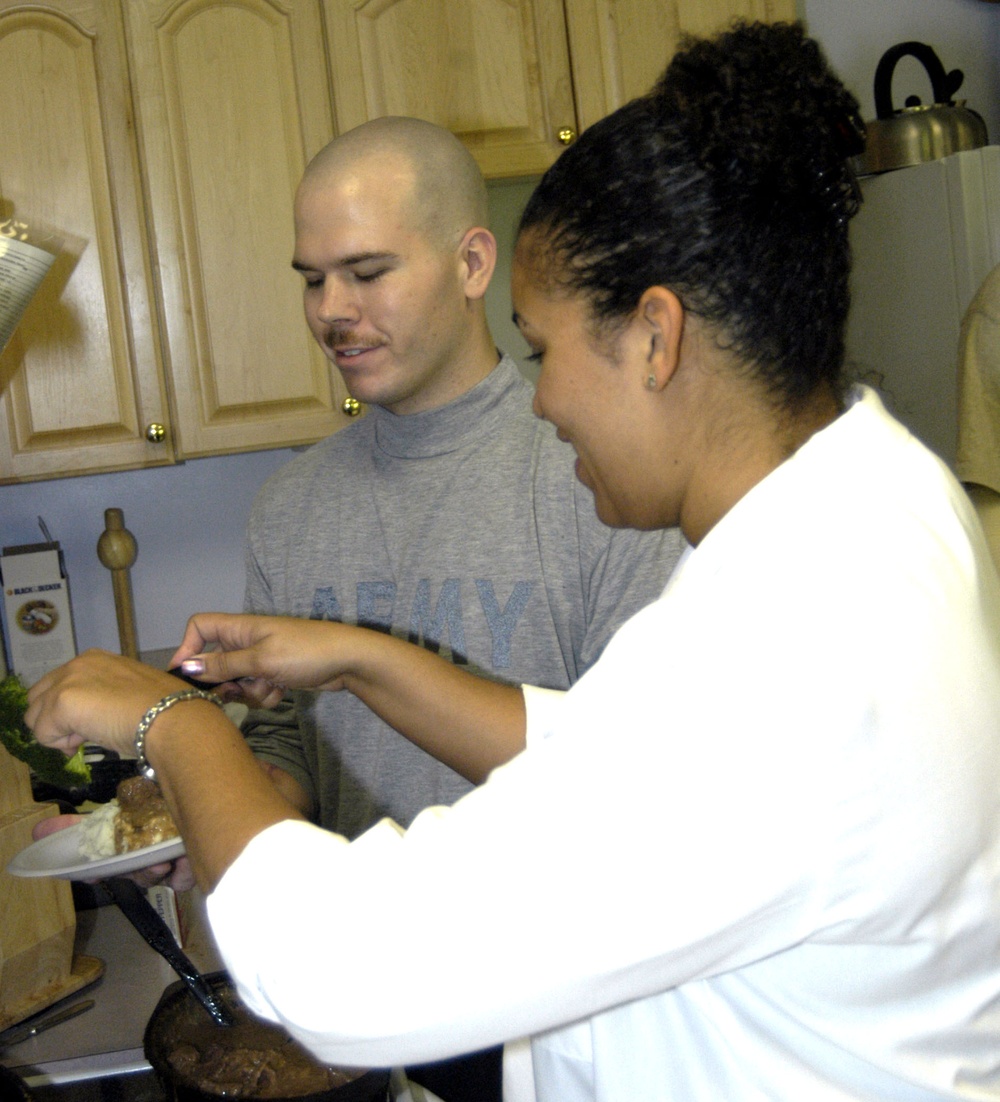 Occupational Therapist Helps Injured Soldier Adapt to Life After Losing Hand