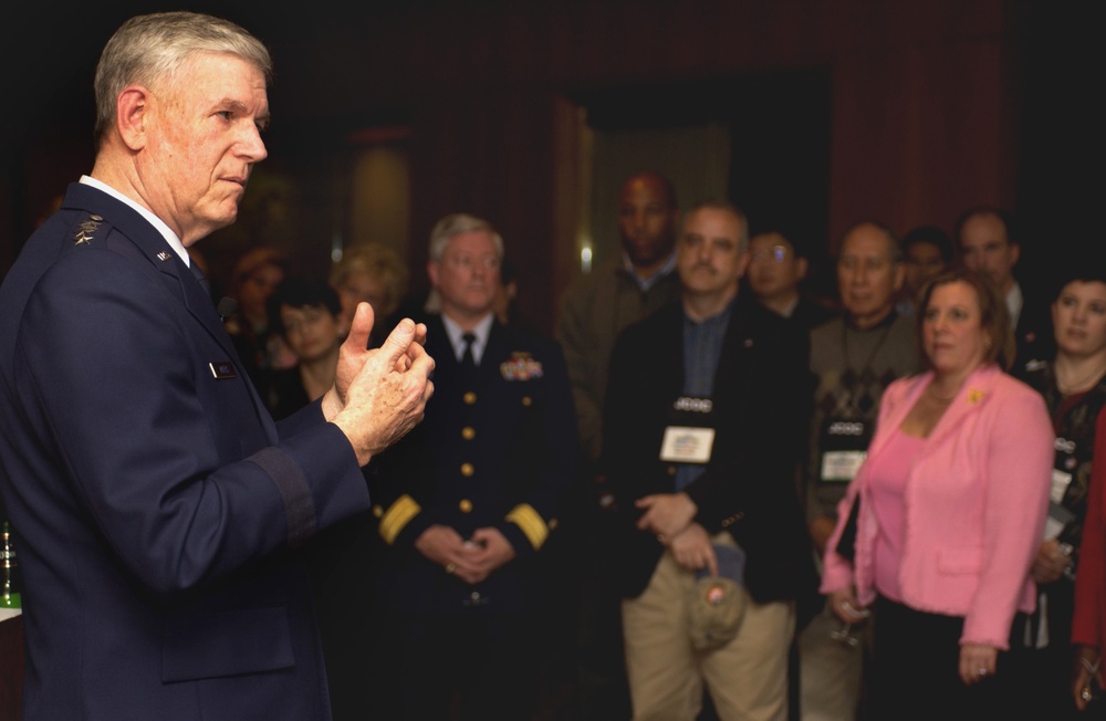 Joint Chiefs Chairman Meets with Civilian Leaders