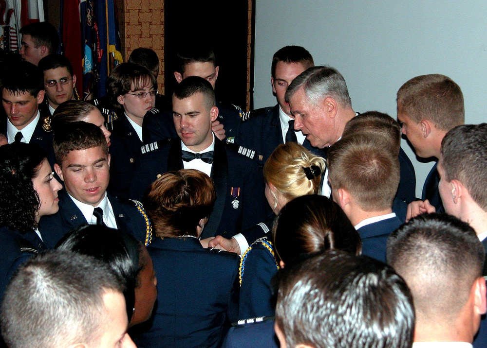 Myers Urges ROTC Cadets to Uphold Integrity, Commitment