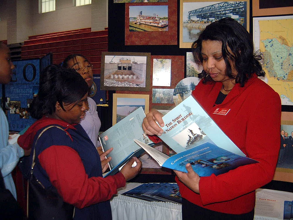 Army Corps of Engineers Analyst Promotes African-American History at College Expo