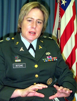 Army Doctor Urges Treatment for Combat Stress Reactions