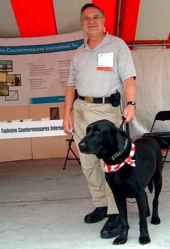 Bomb-Sniffing Dog Joins High-Tech Force Protection Demos