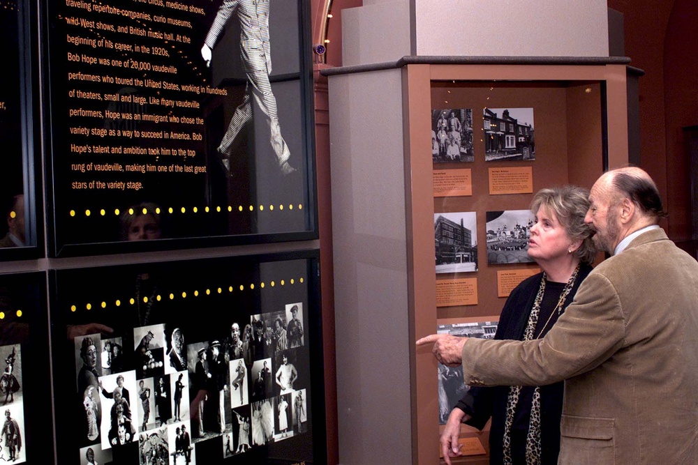 Bob Hope's Daughter Linda Chats with Public Relations Director at Library of Congress Exhibit