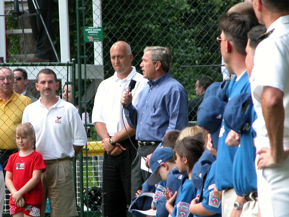 Bush, Ripken Open White House Tee Ball Season