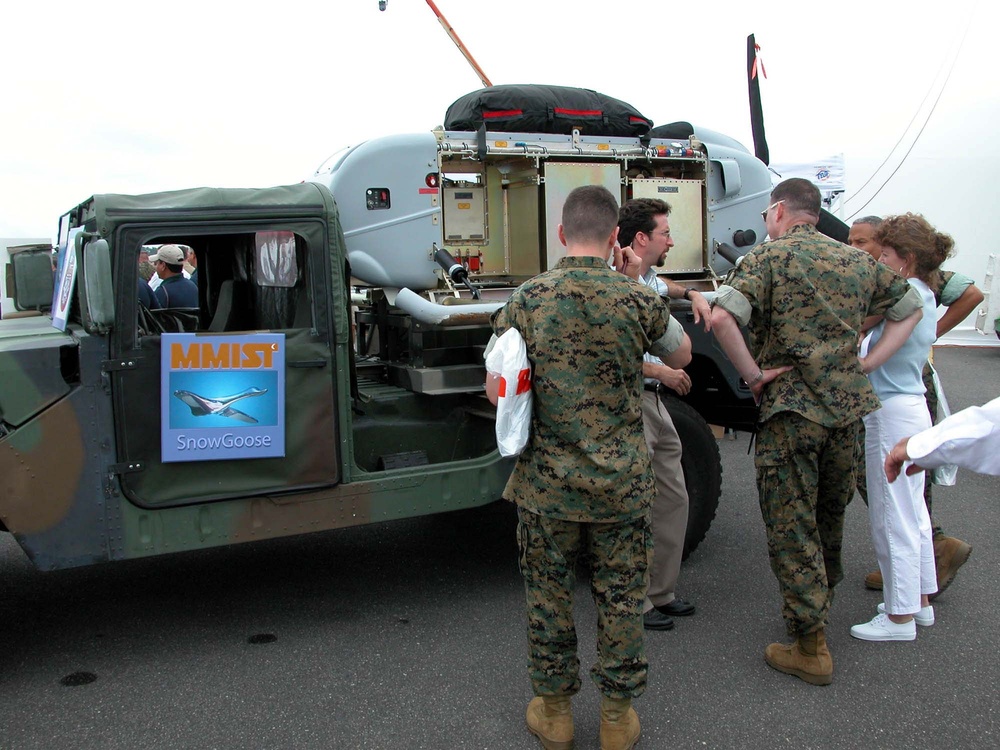 Company Rep Showcases SnowGoose UAV to Marines at Patuxent River