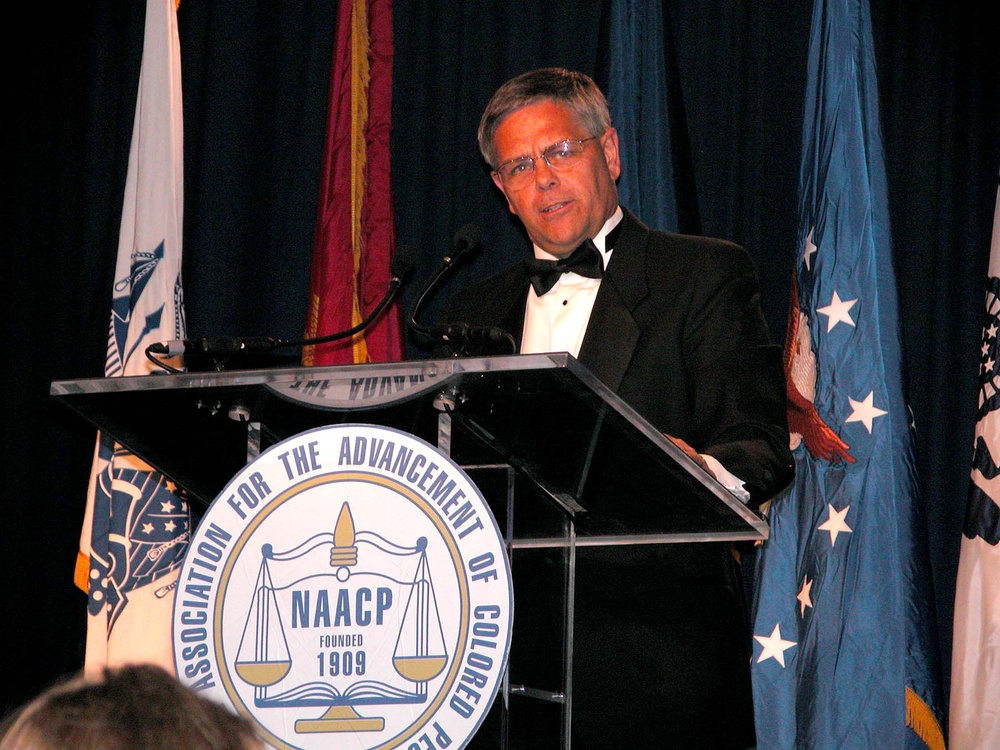 Defense Official Honors Military Service at NAACP Awards Dinner