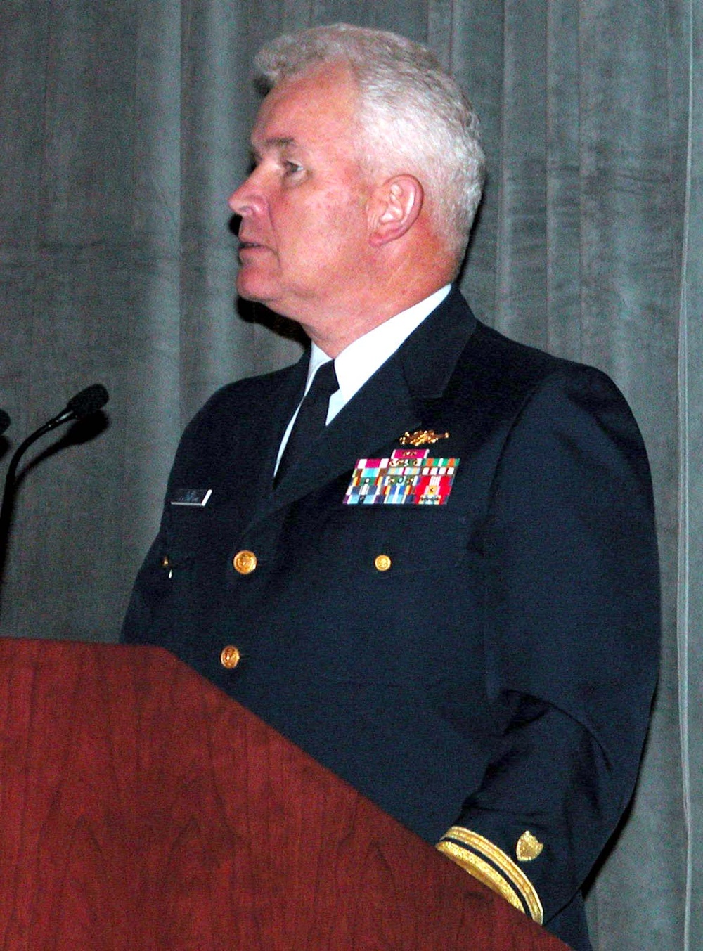 Rear Admiral Warns of High School Graduates Lacking Literacy Skills