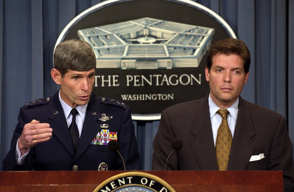 Top Military Officials Brief Reporters on Iraq Progress