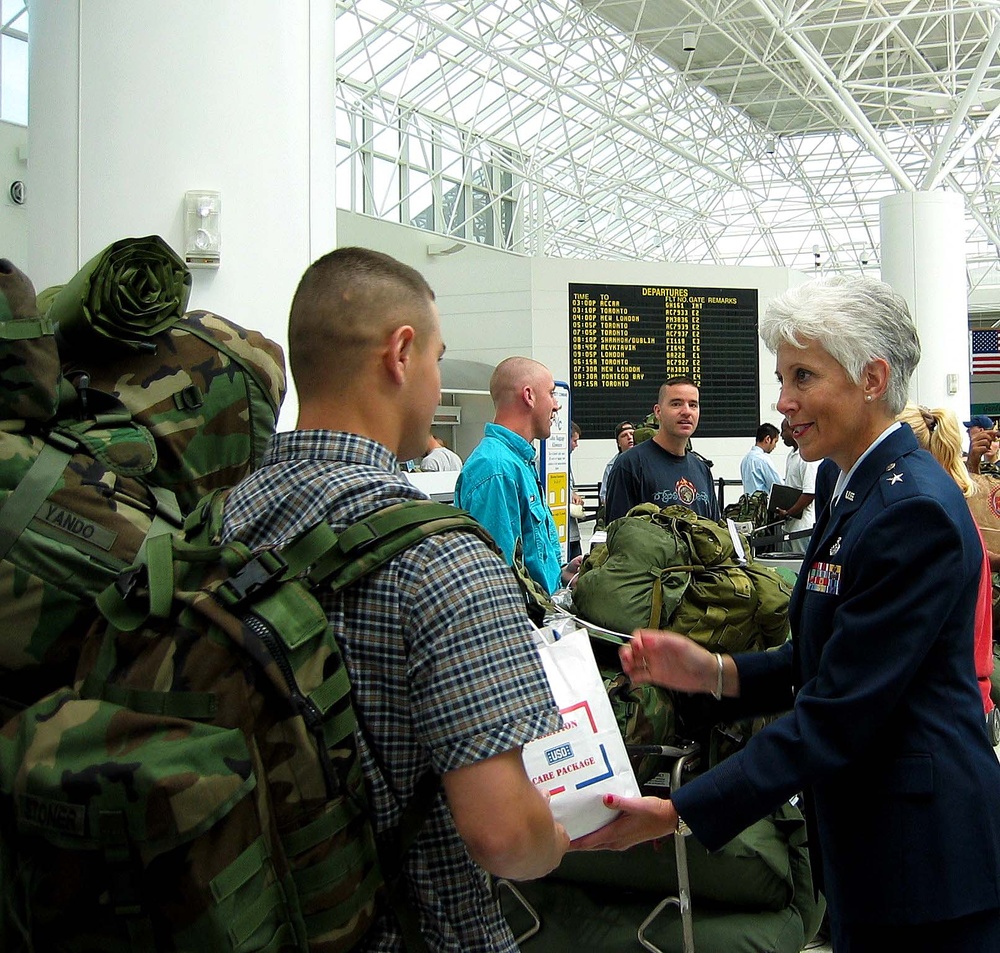 Air Force General Delivers USO Care Packages at BWI Airport