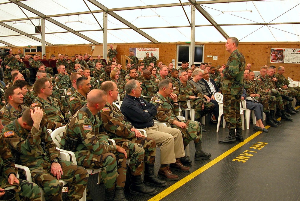 Gen. Myers Praises Multinational Brigade (East) Troops in Kosovo