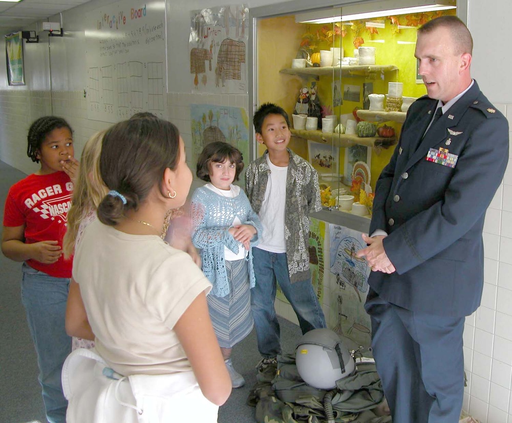 Air Force Major Returns Home from Iraq Deployment