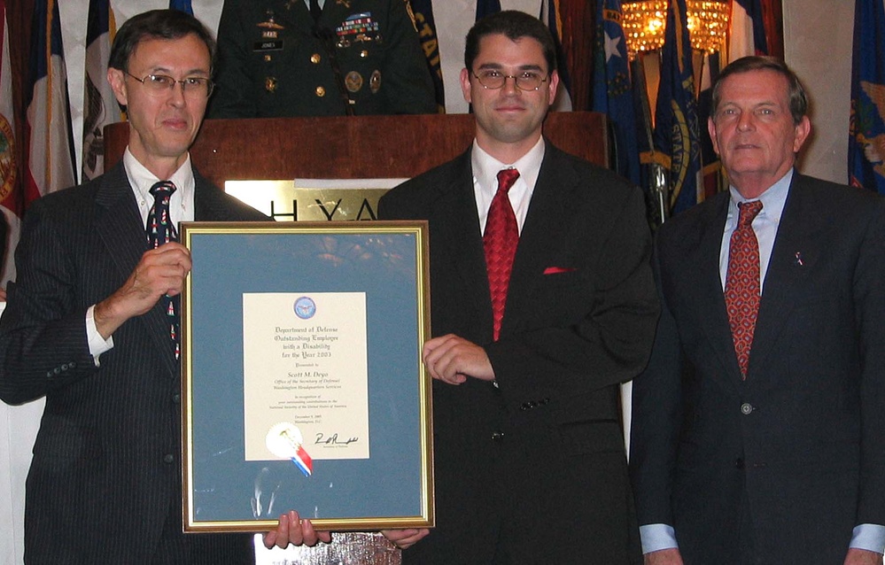 Defense Department Honors Employee with Disabilities for Assisting 9/11 Victims' Families