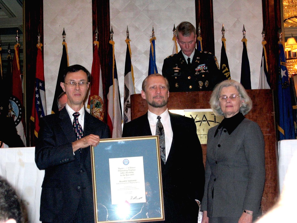 Deaf Systems Engineer Honored for Outstanding Federal Service