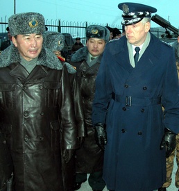 Mongolian and U.S. Military Leaders Meet in Historic Visit
