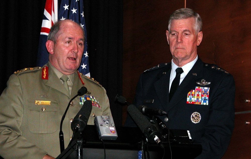 Top Military Leaders Hold Joint Press Conference in Canberra