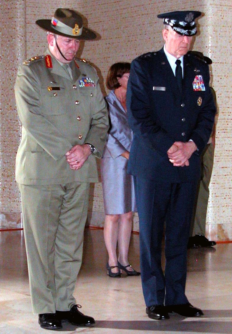 Military Leaders Honor Unknown Soldier at Australian War Memorial