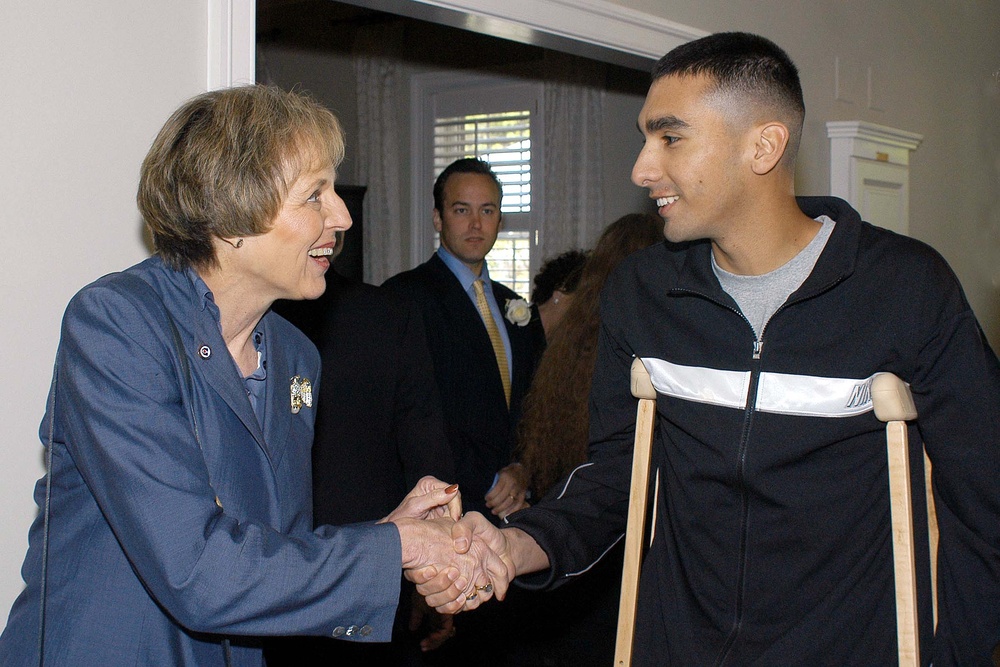 Myers' Wife Attends Fisher House 3 Opening at Walter Reed