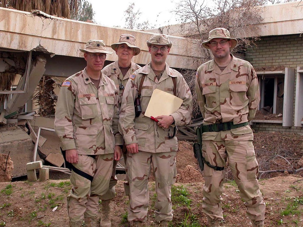 Health Facility Team Members Recognized at Balad Hospital in Iraq