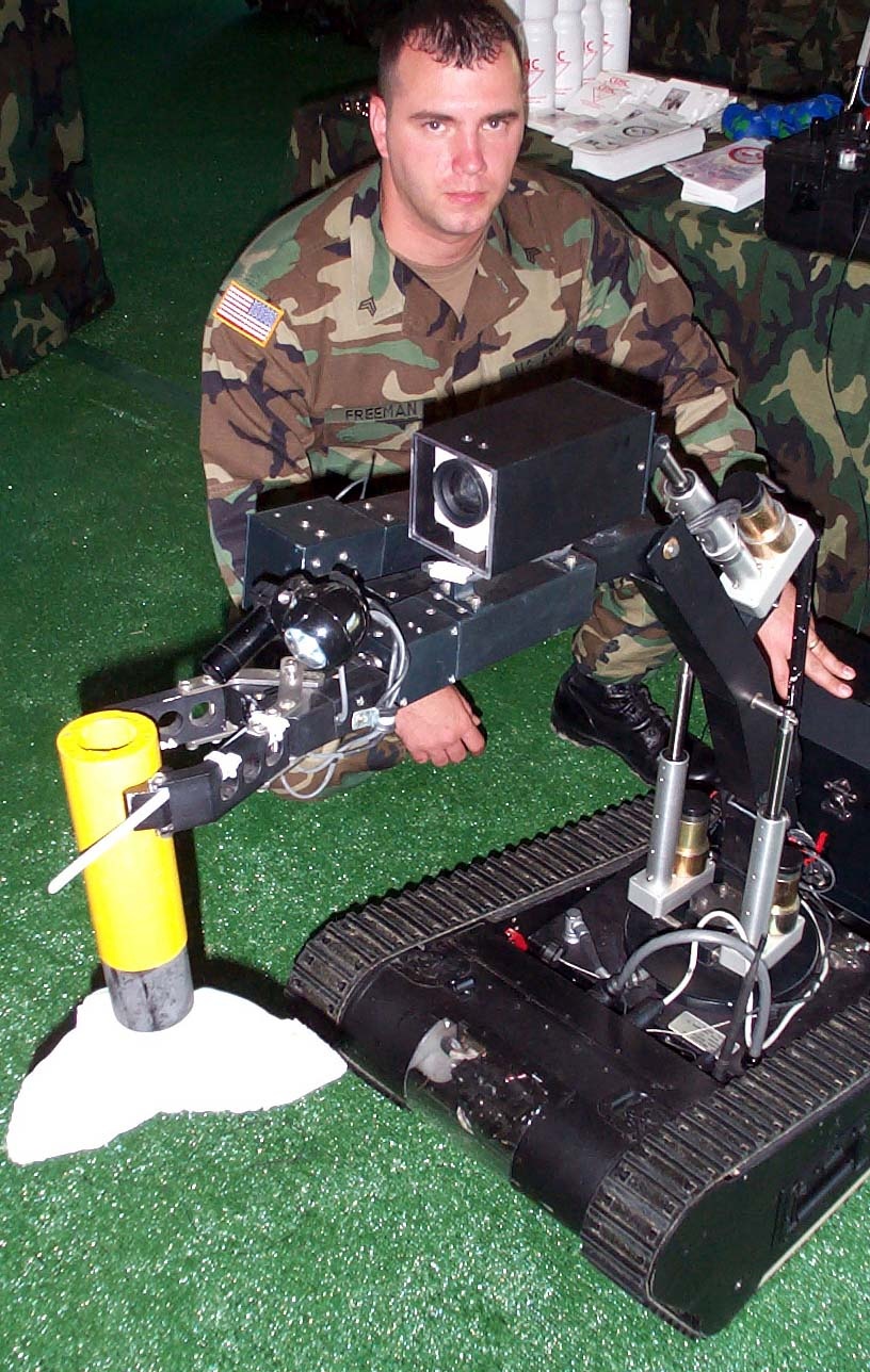 Army Engineer Showcases Robot &quot;Matilda&quot; at Public Service Expo