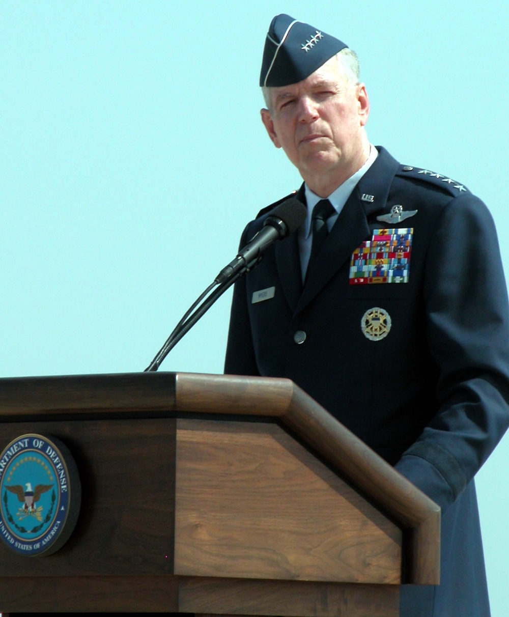 Joint Chiefs Chairman Praises Service Members at Armed Forces Day Celebration