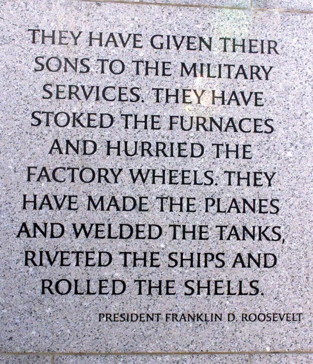 FDR's Inspiring Words Adorn WWII Memorial