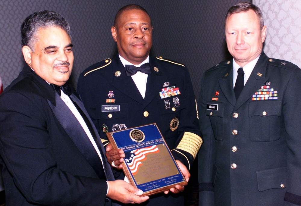 Army Sergeant Major Honored with NAACP Roy Wilkins Renown Service Award