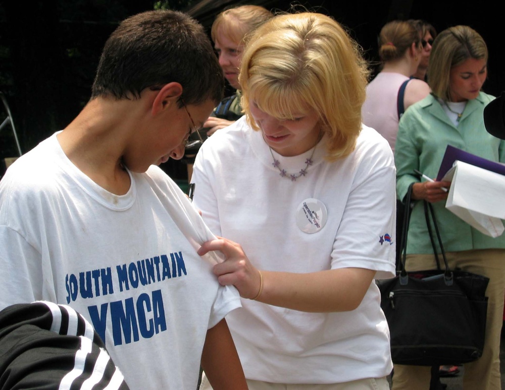 Jessica Lynch Supports Military Families at Summer Camp
