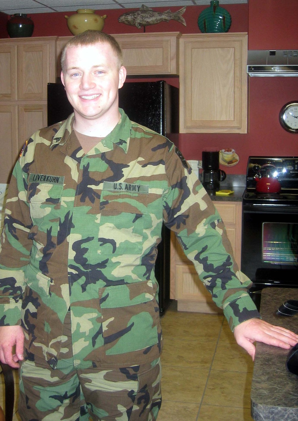 Wounded Warrior Prepares for Ski Trip After Losing Leg in Iraq