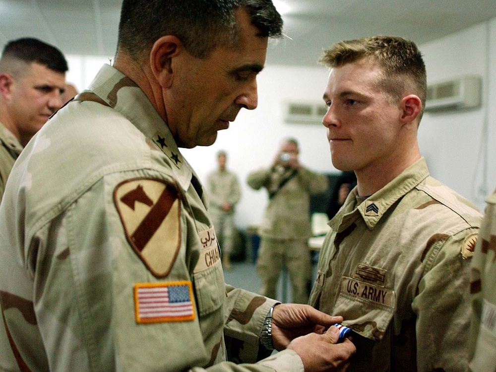 Heroic Soldier Awarded Silver Star for Saving Squad Leader Under Enemy Fire