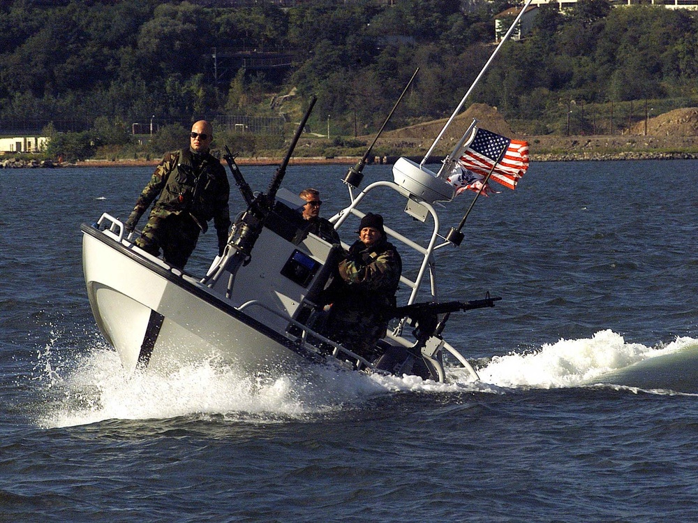 Coast Guard Reservists Patrol Hudson River After 9/11 Attacks