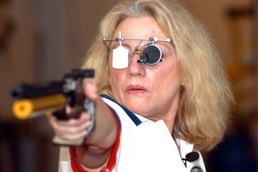 Army Reserve Veteran Libby Callahan, 52, Competes in Olympics