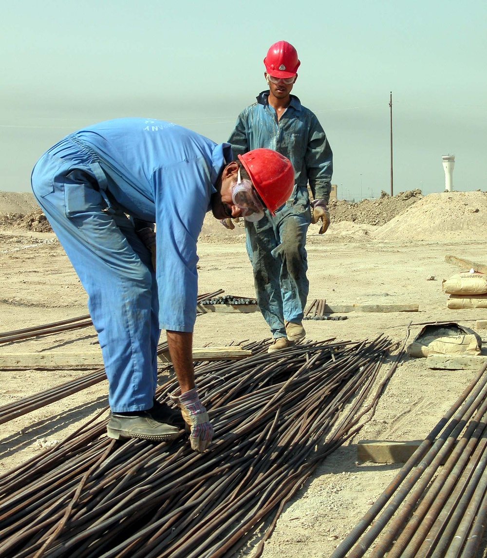 Iraqi Workers Complete Basra Water Treatment Plant Renovation