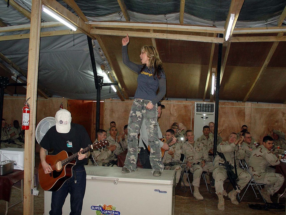 Country Singer Jolie Edwards Performs for Troops at Remote Iraqi Base