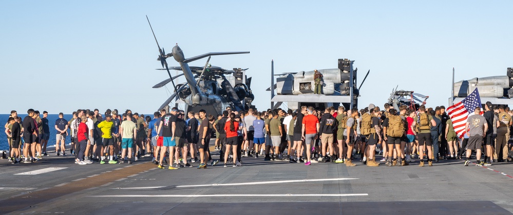 USS America (LHA 6) Conducts Independence Day 5K
