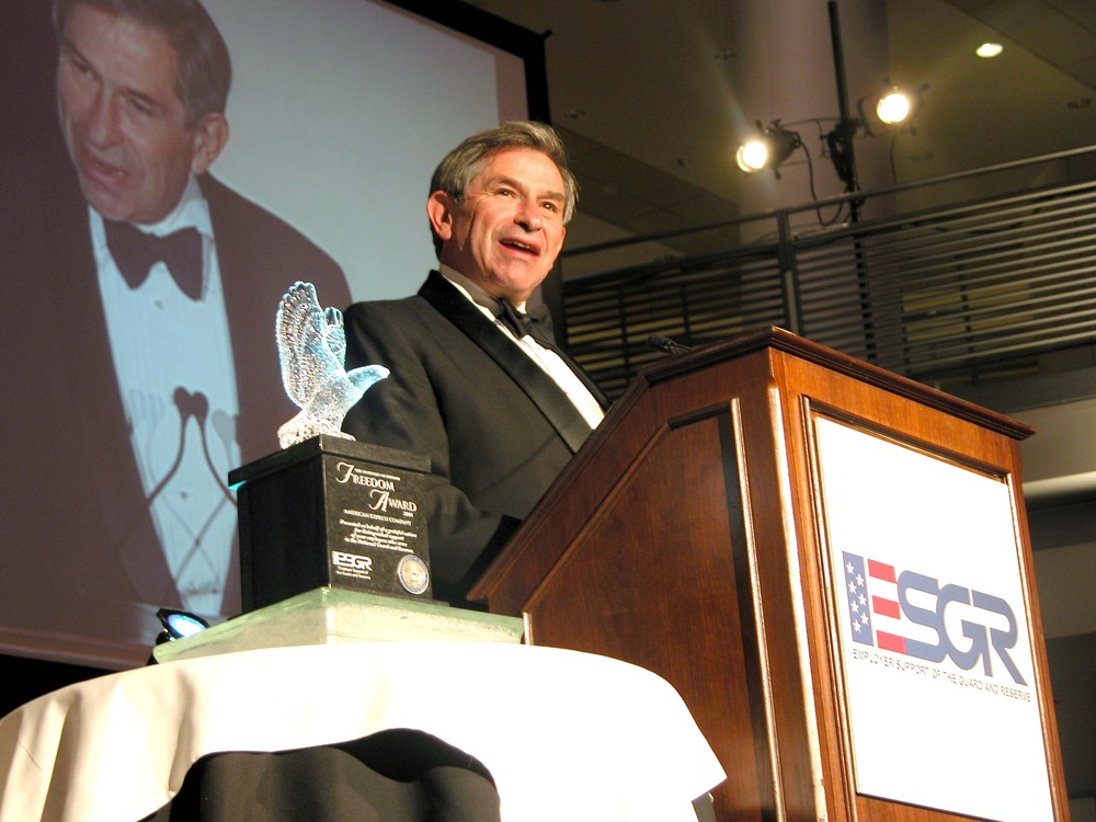 Wolfowitz Honors Employers Supporting Guard and Reserve Members