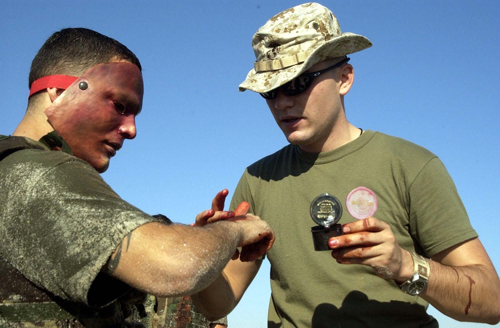 Marines Hone Lifesaving Skills in Combat Lifesaver Course