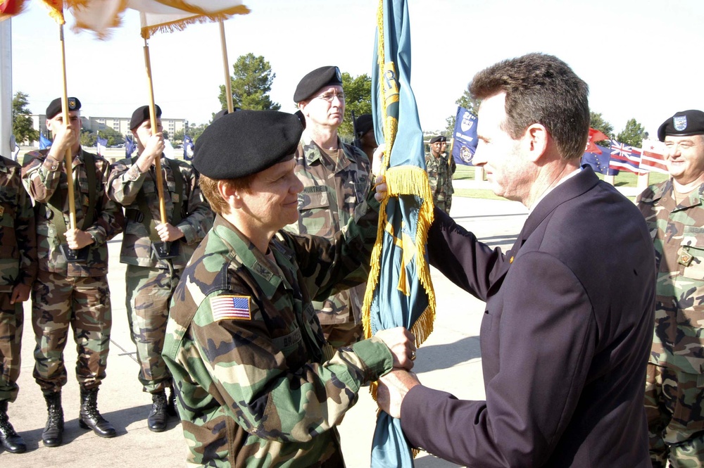 Army Col. Tori Bruzese Takes Command at Fort Hood