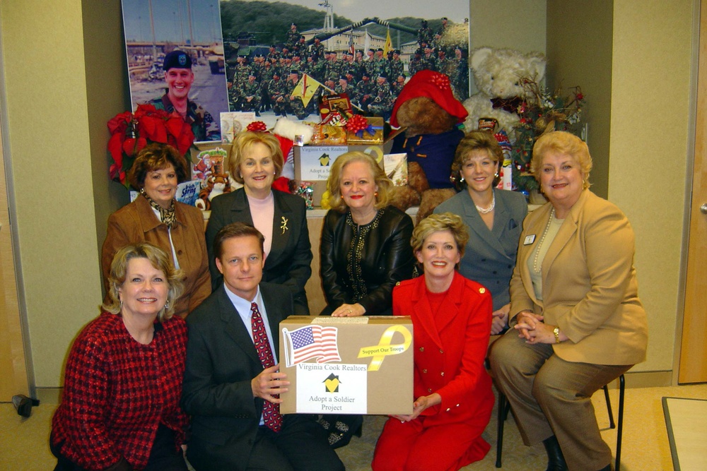 DVIDS - News - Texas Realtors Send Support to U.S. Soldiers in Iraq