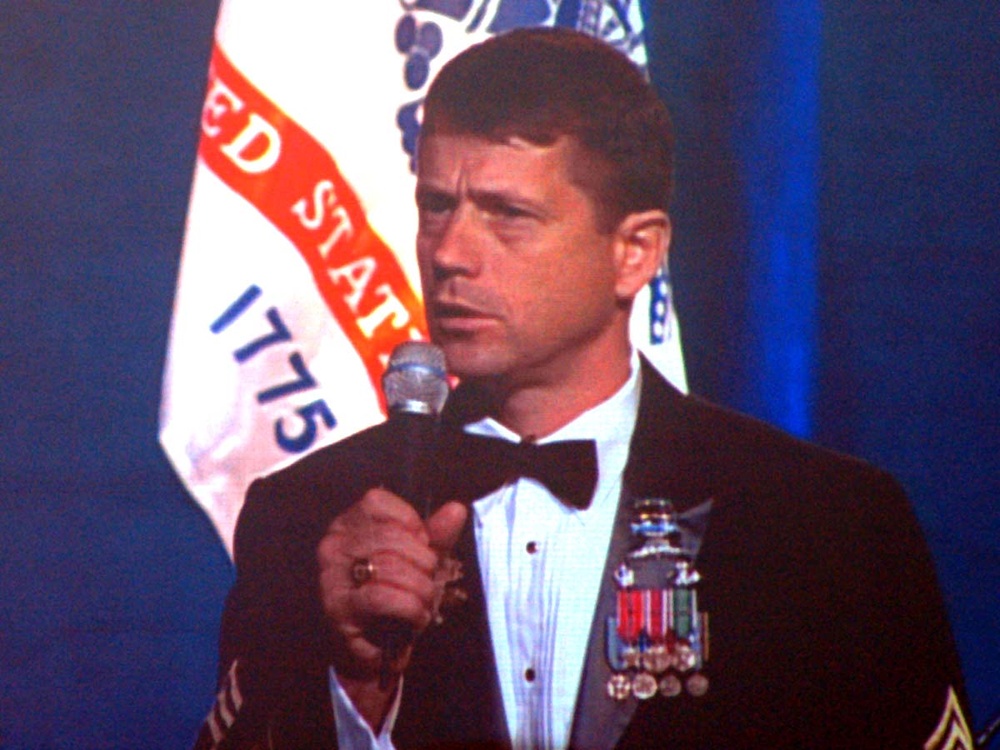 Retired Army Sergeant Inspires Wounded Veterans at Recovery Conference