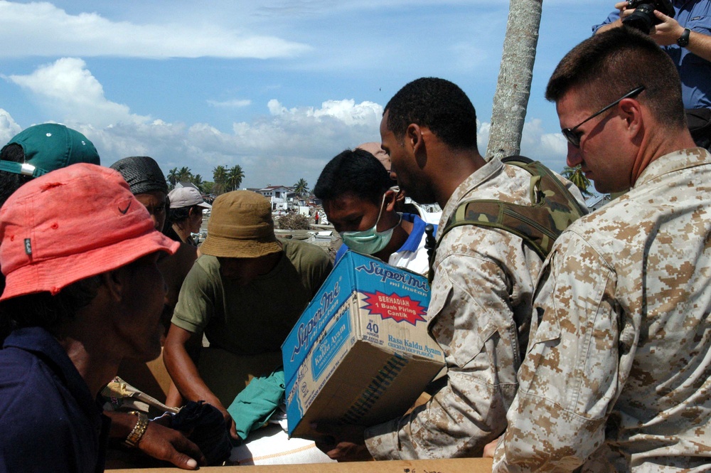 Navy Petty Officer Aids Indonesians After Tsunami