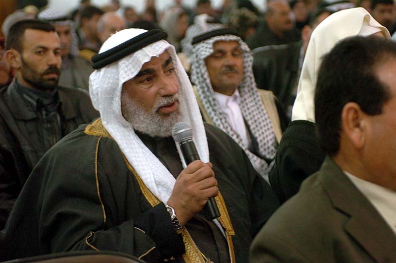 Local Sheikh Addresses Government Officials at Iraq Peace Day Event
