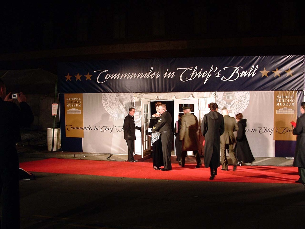 Servicemembers Celebrate at Commander in Chief's Ball