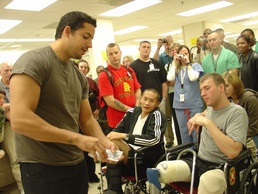 Magician David Blaine Brings 'Street Magic' to Brooke Army Medical Center