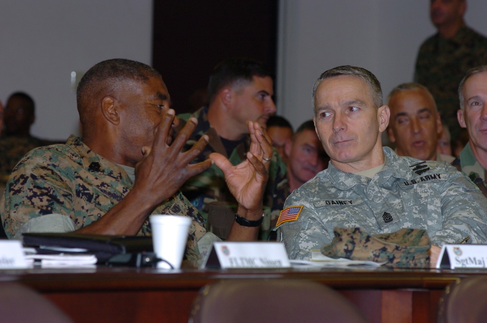 Senior Enlisted Leaders Gather for Pacific Command Seminar