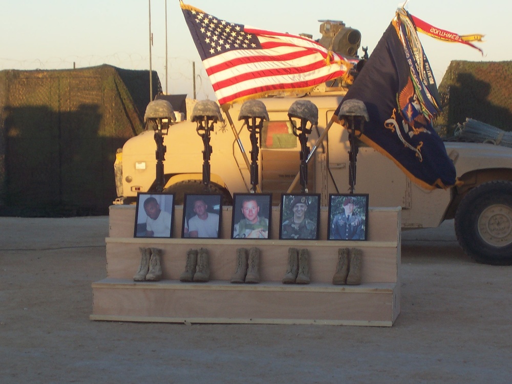 Fallen Soldiers Honored at Iraq Memorial Service