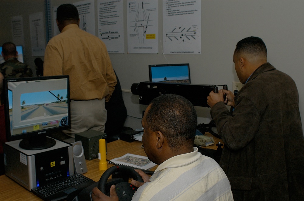 Employers Experience Military Training at Bosslift Program