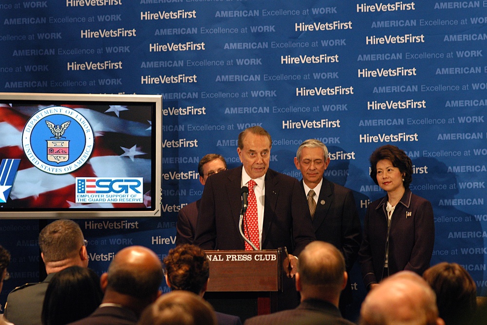 Dole, Officials Promote Hiring Veterans at National Press Club