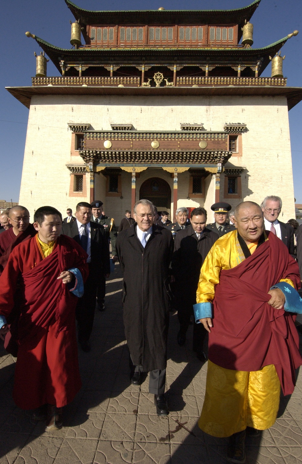 Rumsfeld Visits Mongolia, First U.S. Defense Secretary to Do So